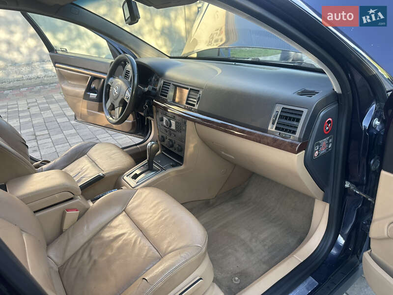Универсал Opel Vectra 2005 в Мукачево