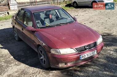 Седан Opel Vectra 1996 в Мукачевому