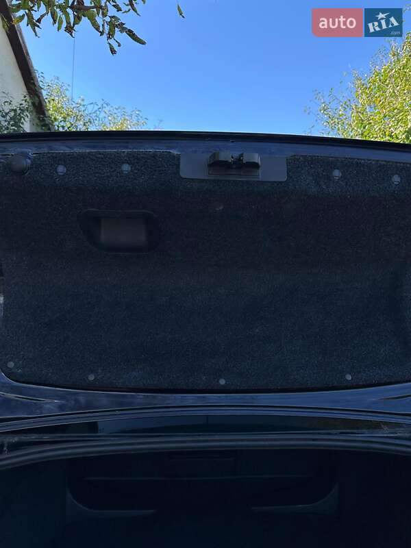 Седан Opel Vectra 2008 в Староконстантинове