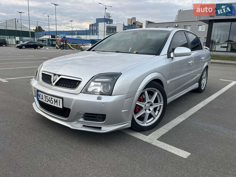 Седан Opel Vectra 2004 в Києві