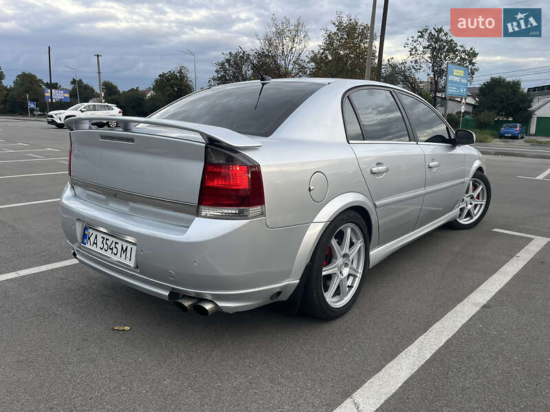 Седан Opel Vectra 2004 в Києві