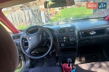 Седан Opel Vectra 1990 в 