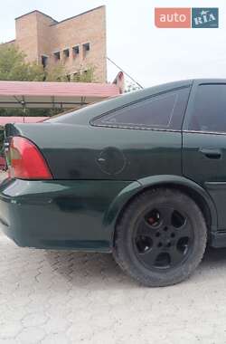 Лифтбек Opel Vectra 1999 в 