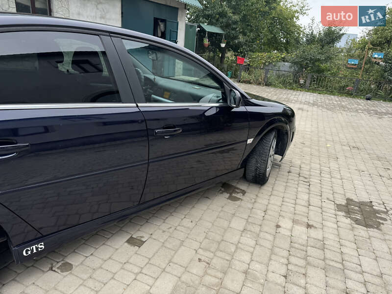 Ліфтбек Opel Vectra 2003 в Тернополі