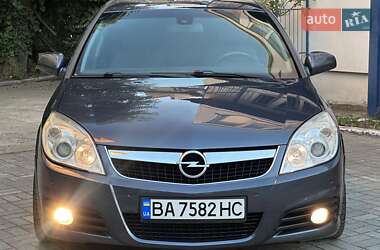 Лифтбек Opel Vectra 2008 в Николаеве