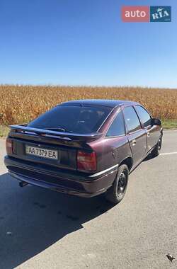 Лифтбек Opel Vectra 1991 в 