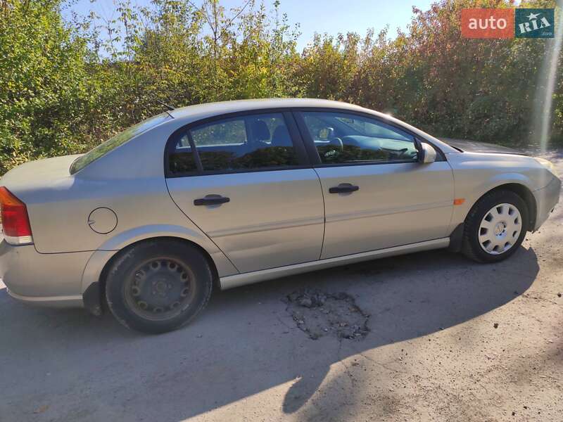 Седан Opel Vectra 2006 в Ровно