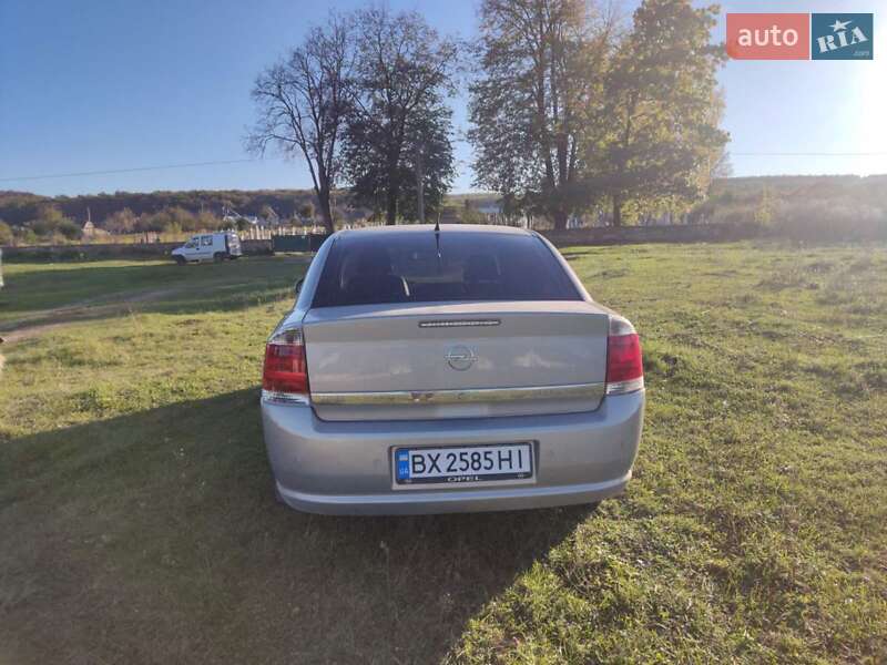 Седан Opel Vectra 2006 в Заставній