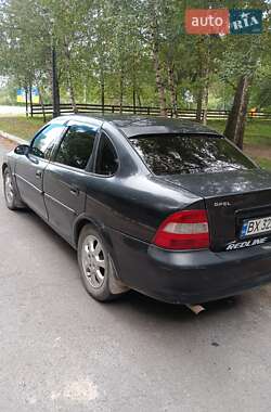 Седан Opel Vectra 1997 в 