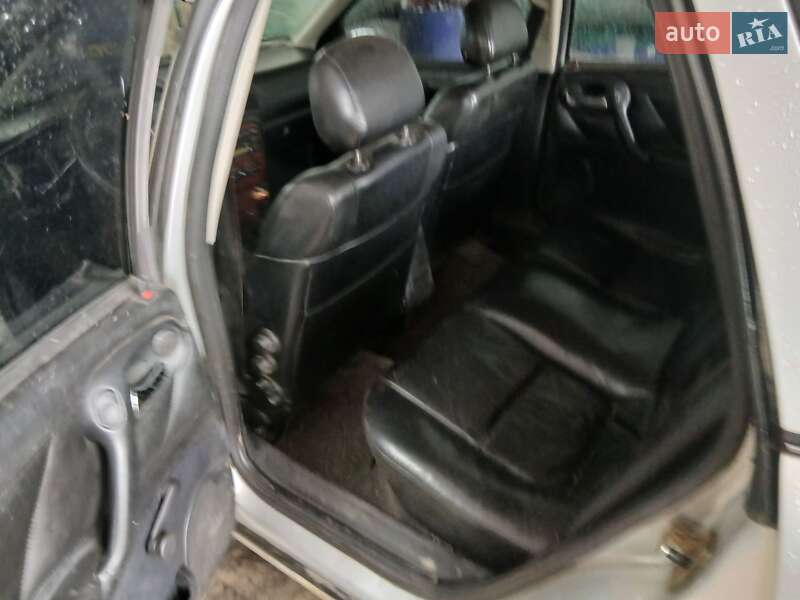 Универсал Opel Vectra 1999 в Коростене