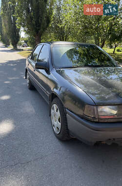 Лифтбек Opel Vectra 1989 в 