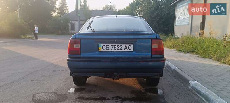 Лифтбек Opel Vectra 1992 в Стрые