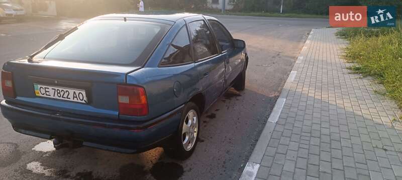 Лифтбек Opel Vectra 1992 в Стрые