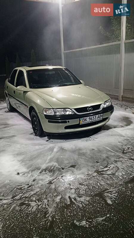Седан Opel Vectra 1996 в Хмельницком
