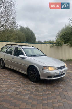 Универсал Opel Vectra 2000 в 