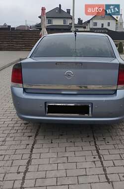 Седан Opel Vectra 2007 в Ивано-Франковске