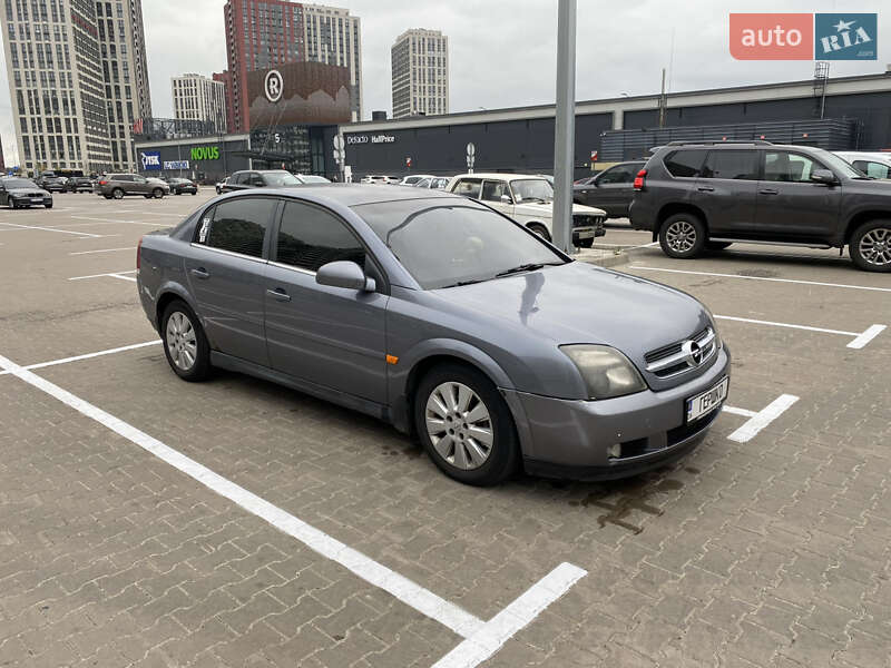 Седан Opel Vectra 2003 в Києві