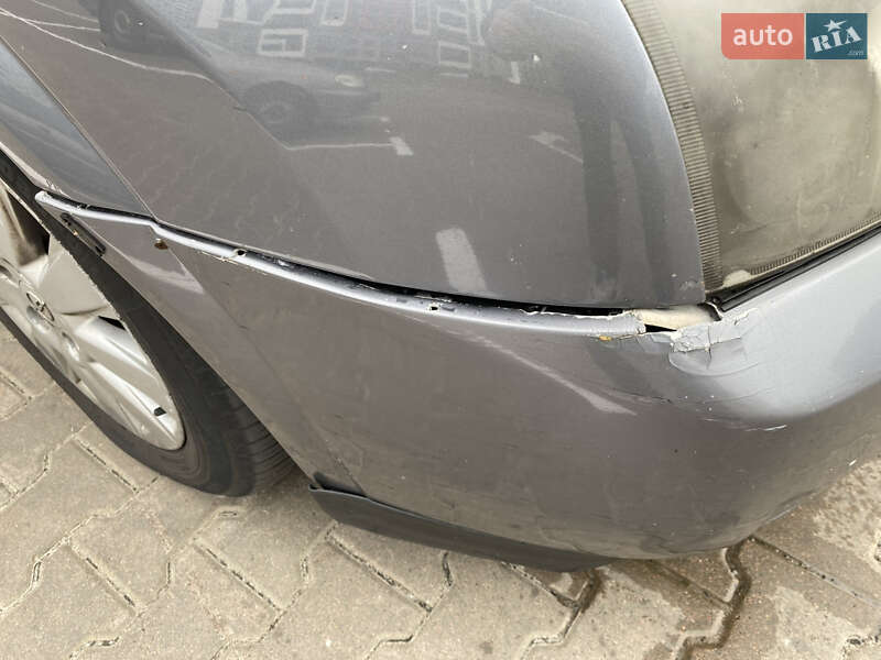 Седан Opel Vectra 2003 в Києві