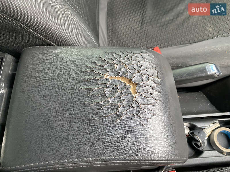 Седан Opel Vectra 2003 в Києві