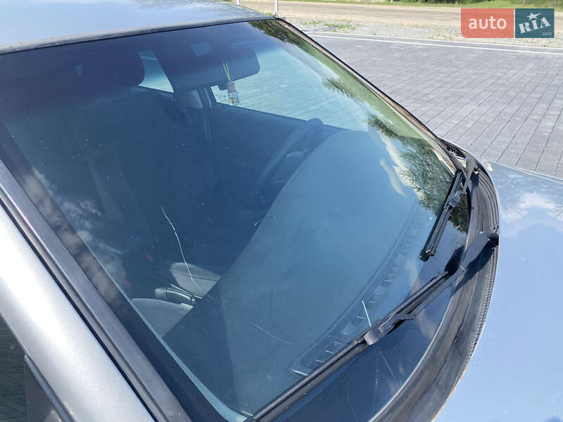 Лифтбек Opel Vectra 2001 в Львове