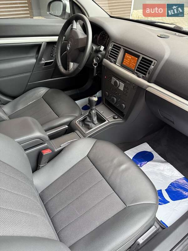 Седан Opel Vectra 2008 в Кам'янець-Подільському фото 13 Седан Opel Vectra 2008 в Кам'янець-Подільському