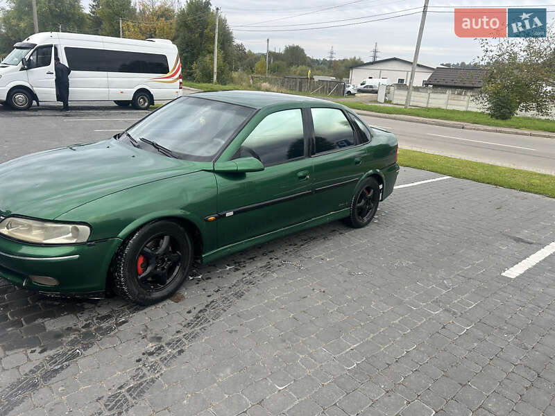 Седан Opel Vectra 1996 в Трускавце фото 2 Седан Opel Vectra 1996 в Трускавце