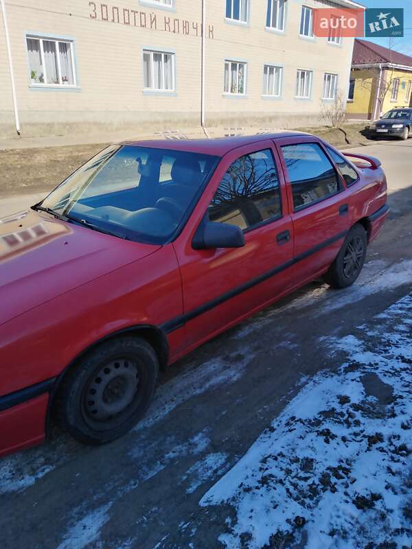 Седан Opel Vectra 1992 в Ананьеве