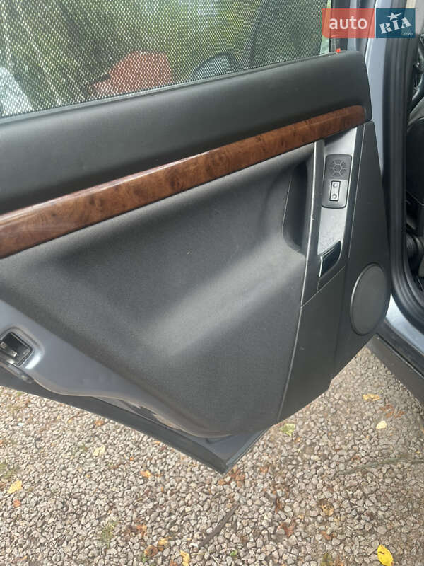 Седан Opel Vectra 2003 в Черняхові