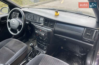 Седан Opel Vectra 1996 в 