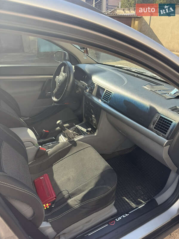 Универсал Opel Vectra 2004 в Крыжополе фото 5 Универсал Opel Vectra 2004 в Крыжополе