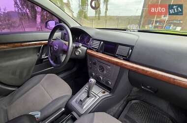 Седан Opel Vectra 2003 в 