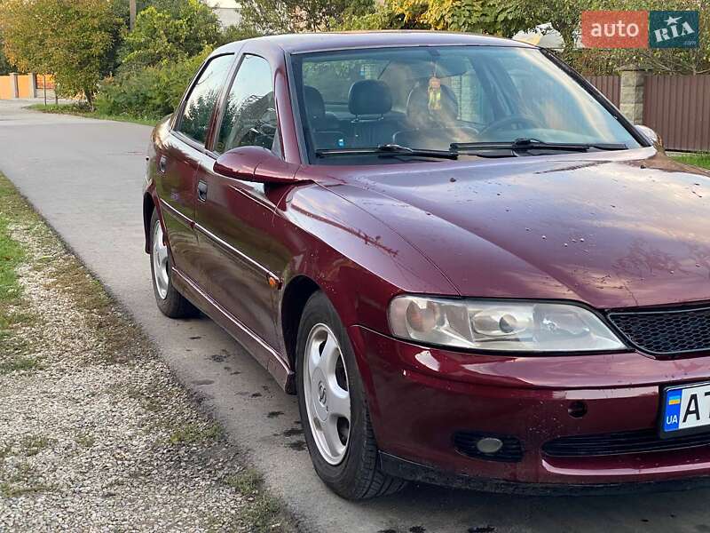 Седан Opel Vectra 1999 в Івано-Франківську фото 5 Седан Opel Vectra 1999 в Івано-Франківську