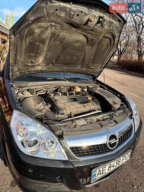 Универсал Opel Vectra 2006 в Каменском