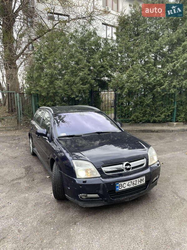 Универсал Opel Vectra 2003 в 