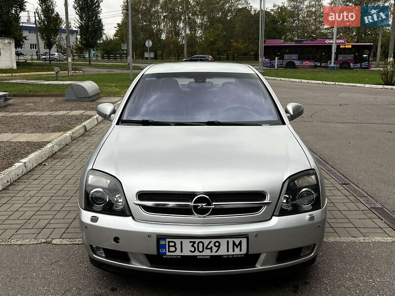 Седан Opel Vectra 2005 в Кременчуге