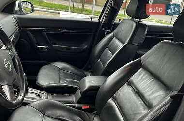 Седан Opel Vectra 2005 в  фото 19 Седан Opel Vectra 2005 в