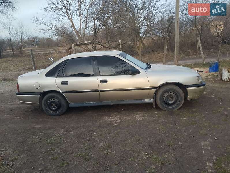 Седан Opel Vectra 1993 в Корсуне-Шевченковском