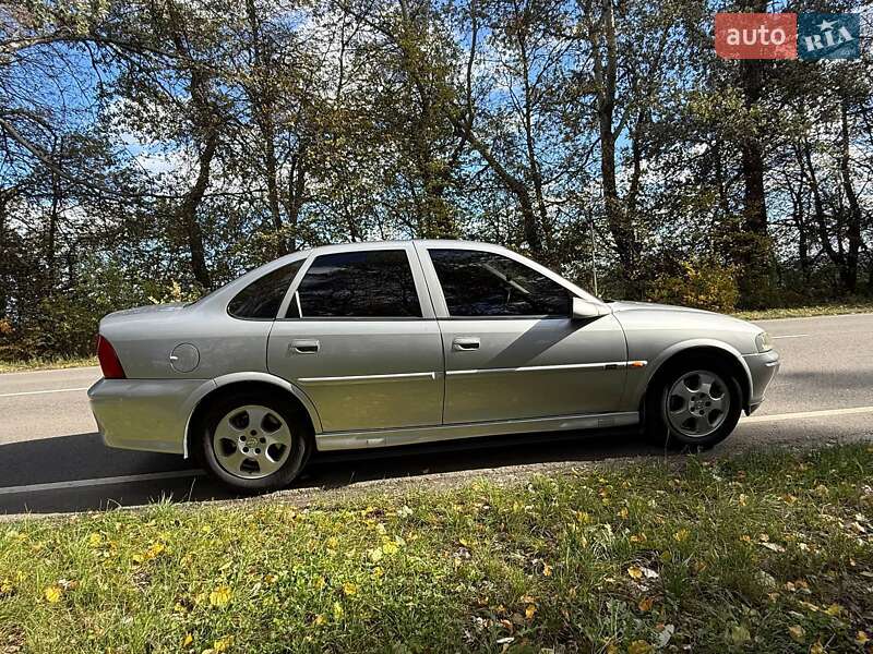 Седан Opel Vectra 2000 в Вінниці