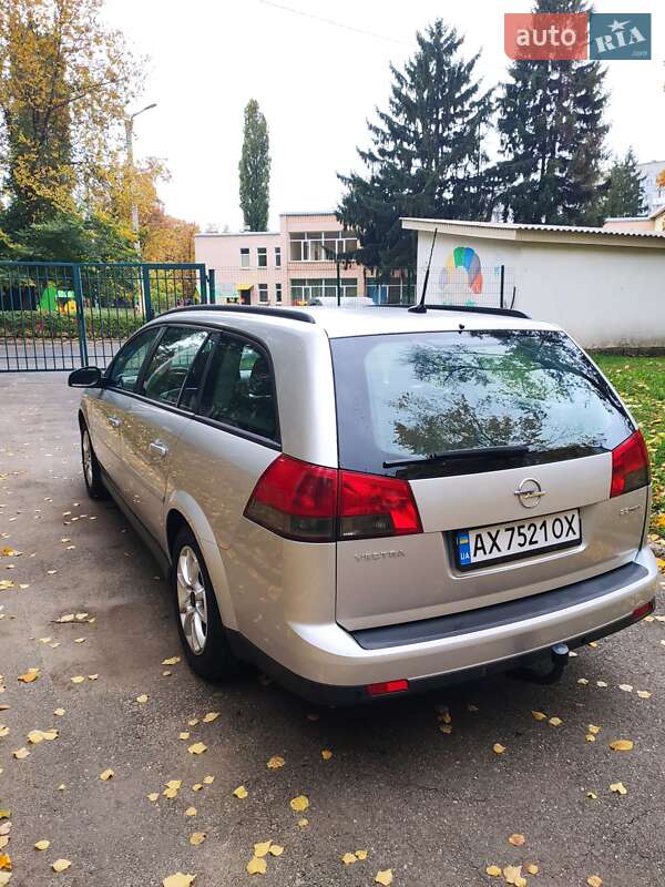 Універсал Opel Vectra 2005 в Харкові