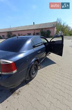 Седан Opel Vectra 2002 в  фото 4 Седан Opel Vectra 2002 в