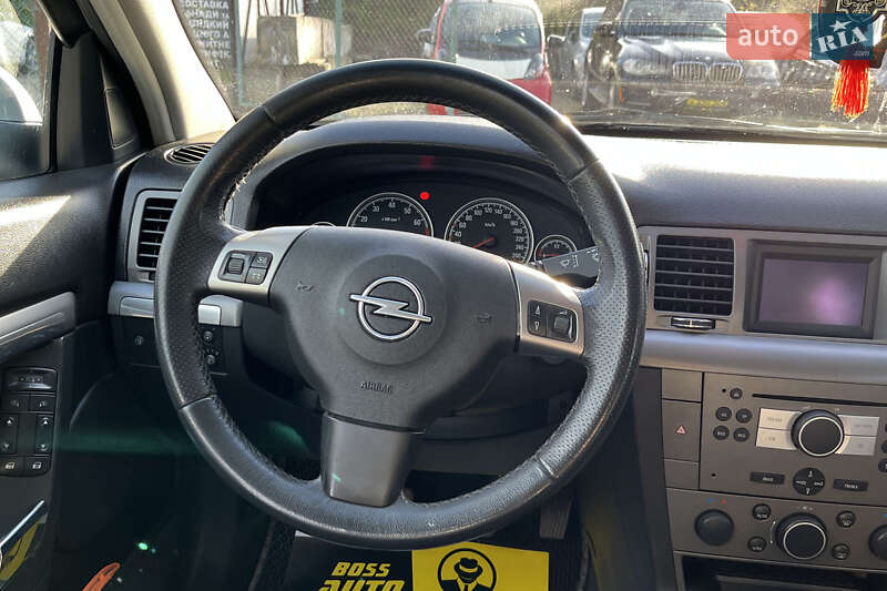 Ліфтбек Opel Vectra 2006 в Стрию фото 19 Ліфтбек Opel Vectra 2006 в Стрию