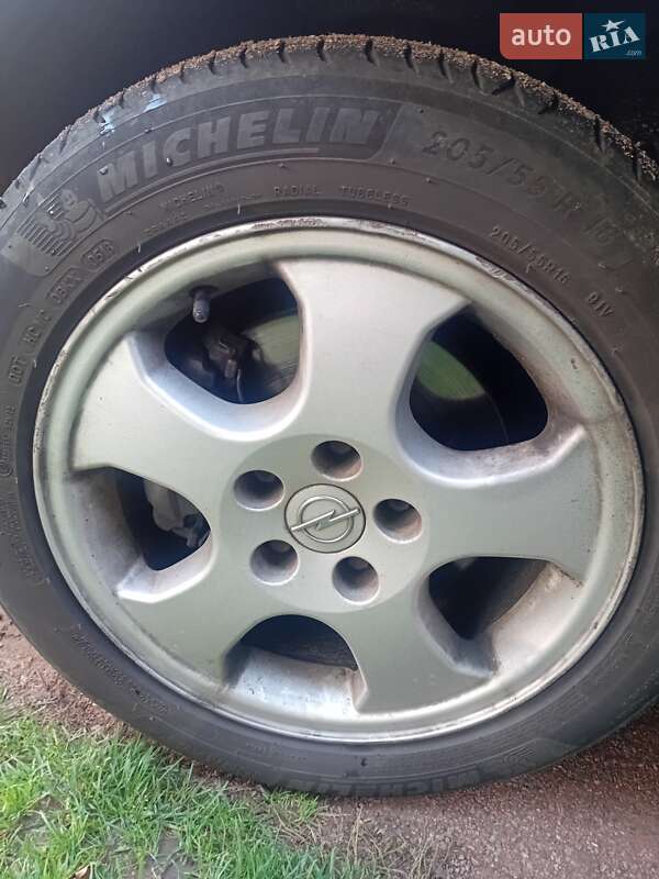 Седан Opel Vectra 2004 в Бобрике фото 5 Седан Opel Vectra 2004 в Бобрике