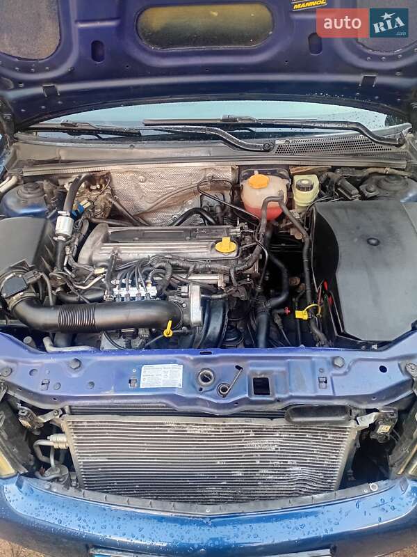 Седан Opel Vectra 2004 в Бобрике фото 7 Седан Opel Vectra 2004 в Бобрике