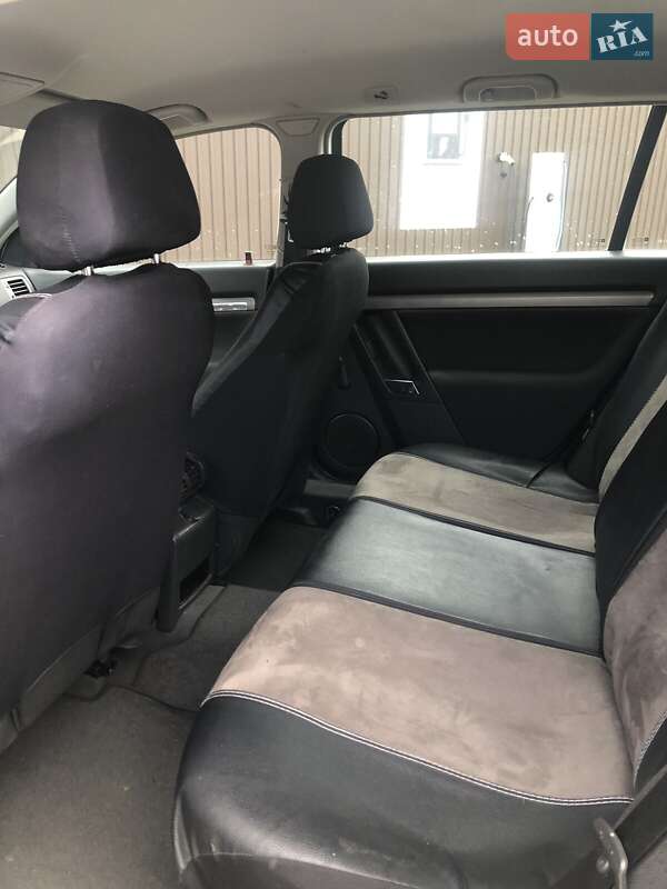 Універсал Opel Vectra 2006 в Поляні
