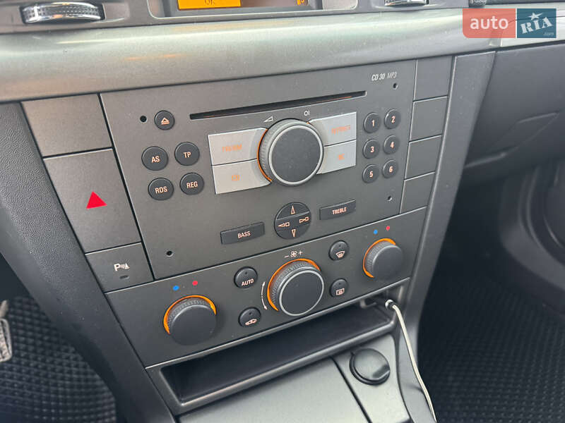 Універсал Opel Vectra 2008 в Умані фото 11 Універсал Opel Vectra 2008 в Умані