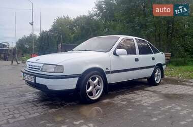 Ліфтбек Opel Vectra 1989 в Бориславі