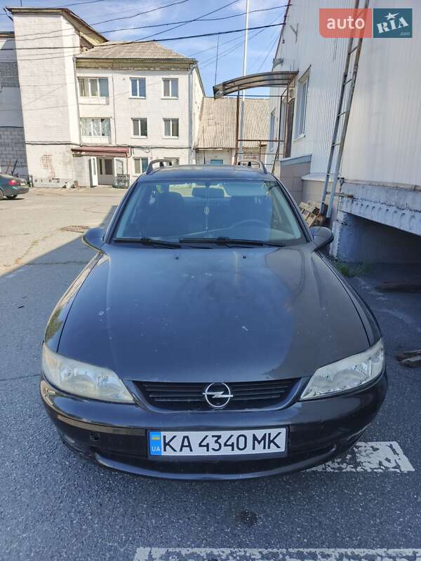 Универсал Opel Vectra 2002 в Киеве