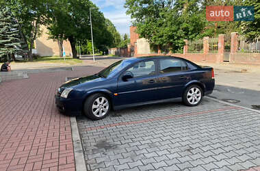 Седан Opel Vectra 2002 в 