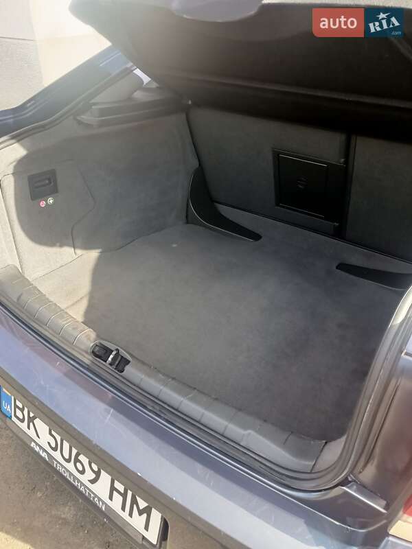 Седан Opel Vectra 2007 в Дубні