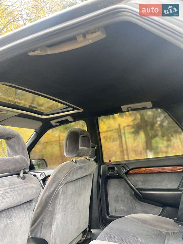 Седан Opel Vectra 1993 в Самборі